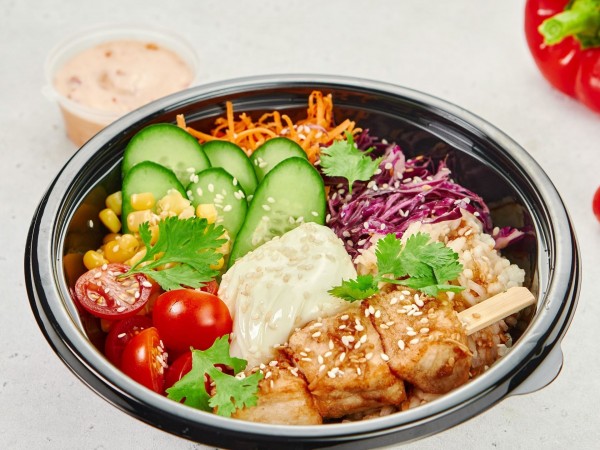 Большой азиатский боул с курицей терияки и соусом понзу Большой азиатский боул с курицей терияки и соусом понзу