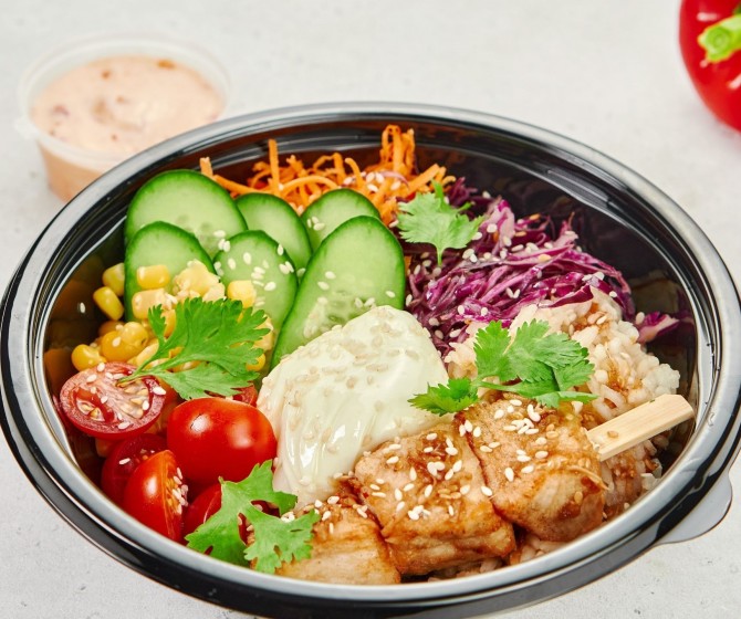 Большой азиатский боул с курицей терияки и соусом понзу